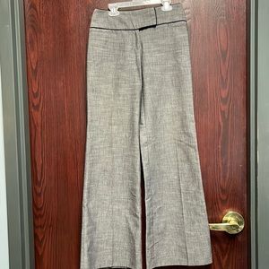 Box Woman Slacks pants.